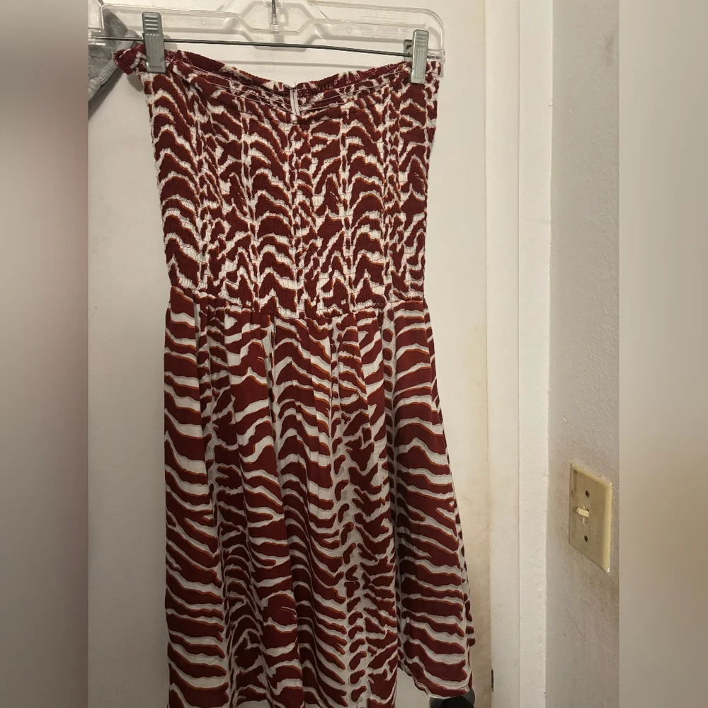 Benoa Swim Strapless Dress in Red and White - Picture 2 of 3